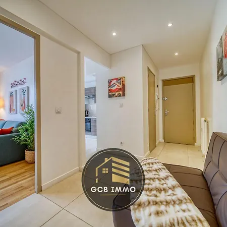 Le Clemenceau - Stade Des Alpes - Parking Gratuit