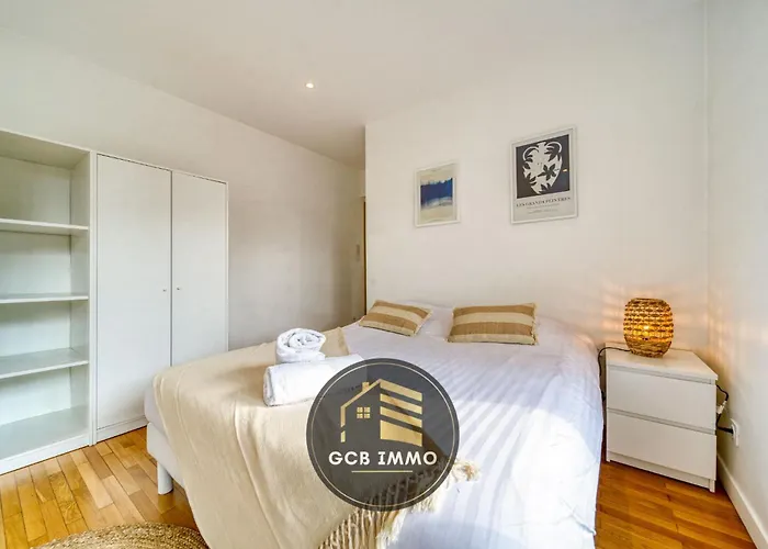 Le Clemenceau - Stade Des Alpes - Parking Gratuit Grenoble