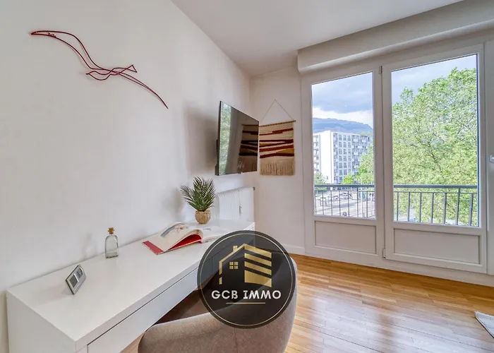 Appartement Le Clemenceau - Stade Des Alpes - Parking Gratuit Grenoble